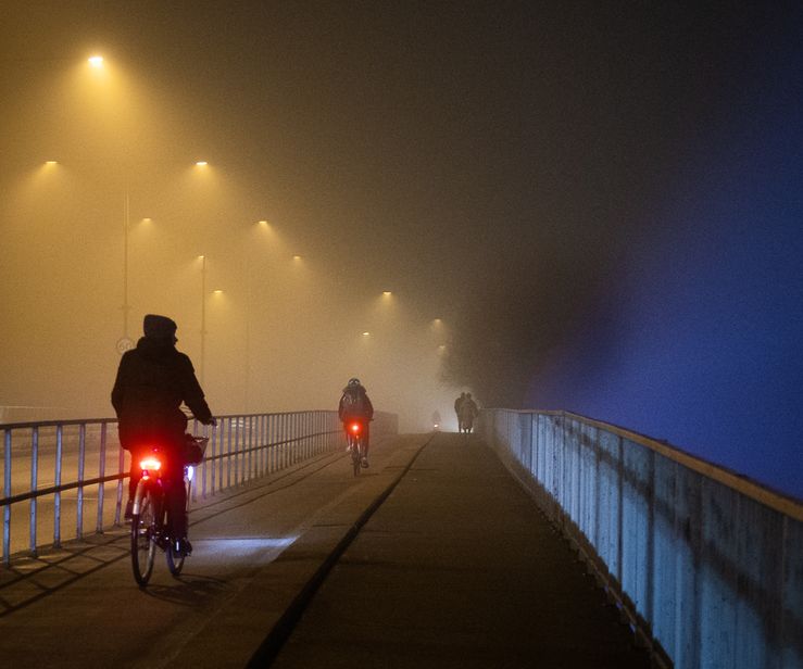 Broen i tåge